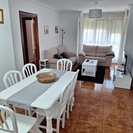 아파트 Noja. Piso En A 5 Minutos De La Playa De Ris 노하