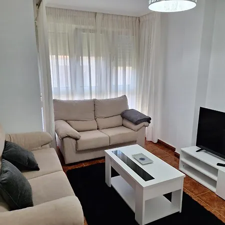 Noja. Piso En A 5 Minutos De La Playa De Ris Ноха